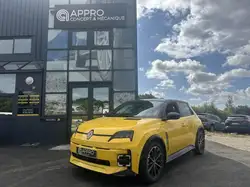 Renault Renault 5 E-Tech Autonomie Confort - 150  Iconic Cinq