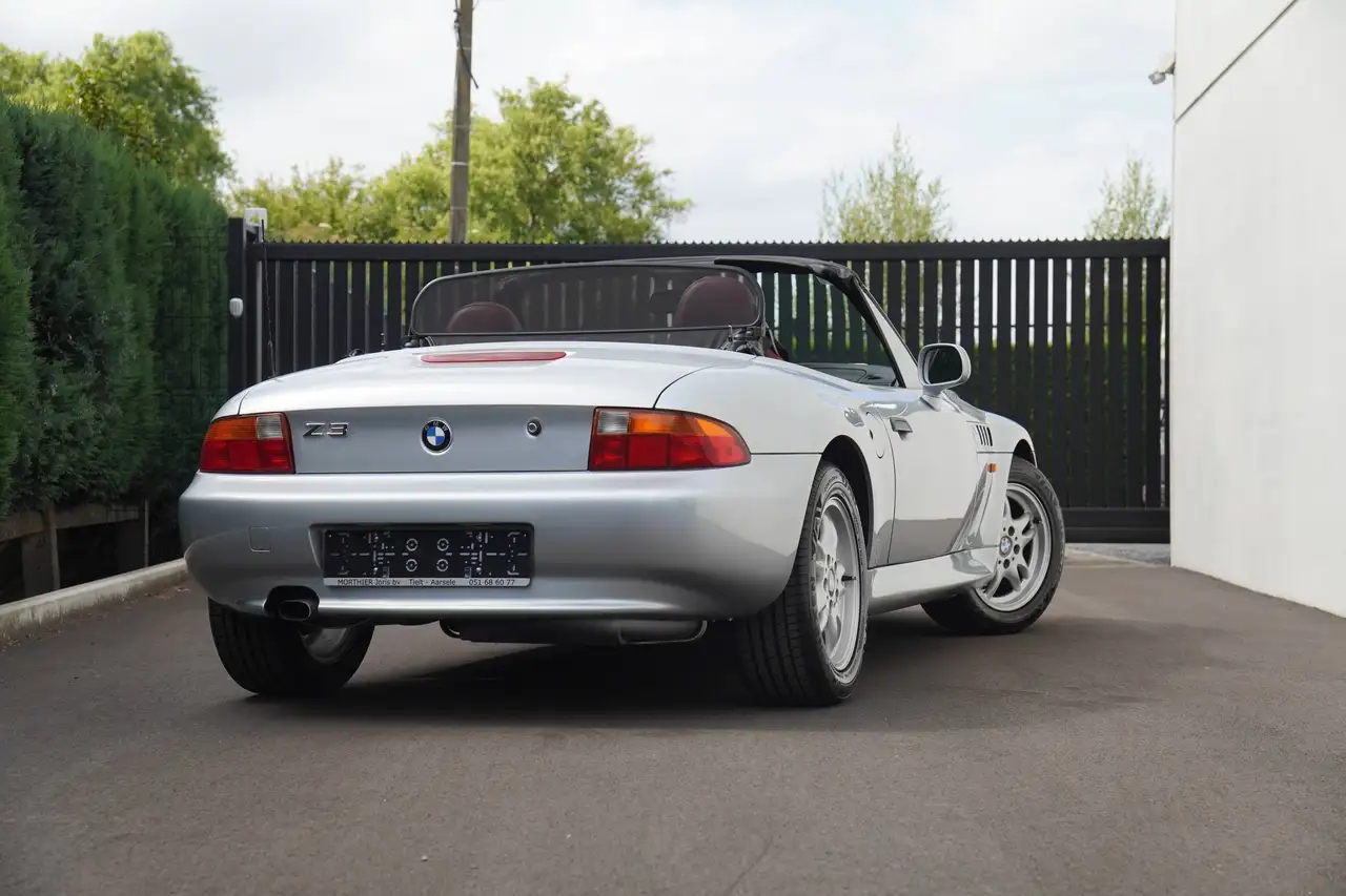 BMW Z3 ROADSTER / 1.8i / FULL SERVICE HISTORY / MANUAL / NEW ROOF, foto 4