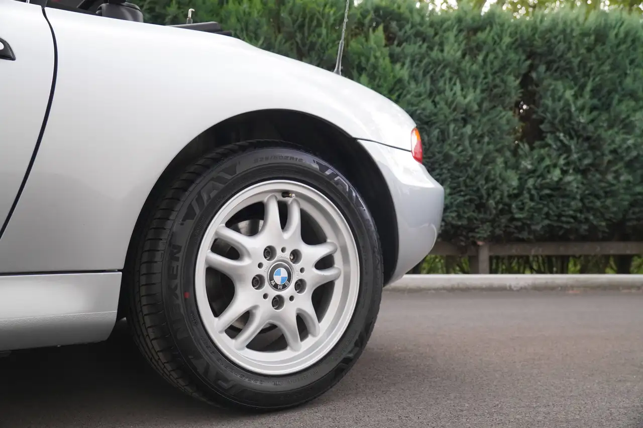 BMW Z3 ROADSTER / 1.8i / FULL SERVICE HISTORY / MANUAL / NEW ROOF, foto 7