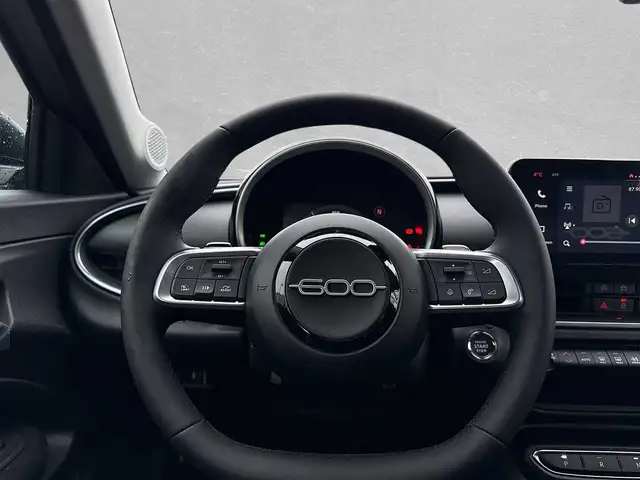 Fiat 600 view 11