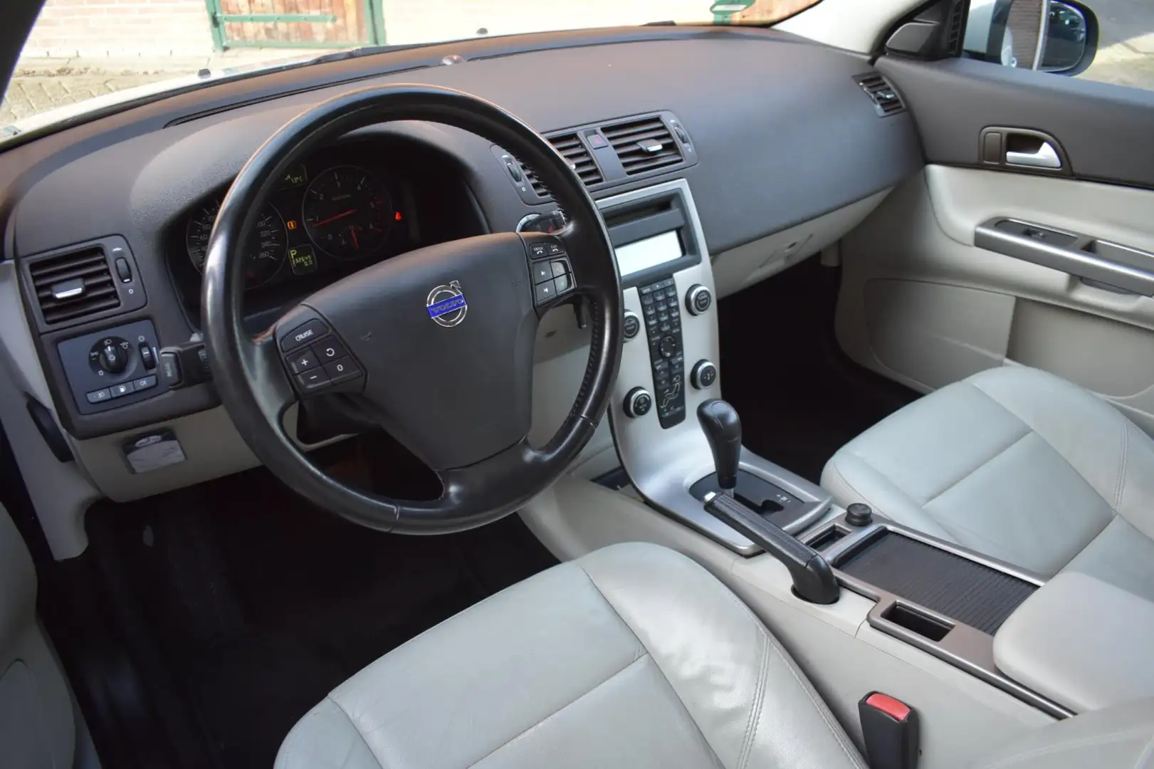 Volvo C30 2.0 D3 Summum '11 Xenon Clima Leder Cruise Blanc - 2