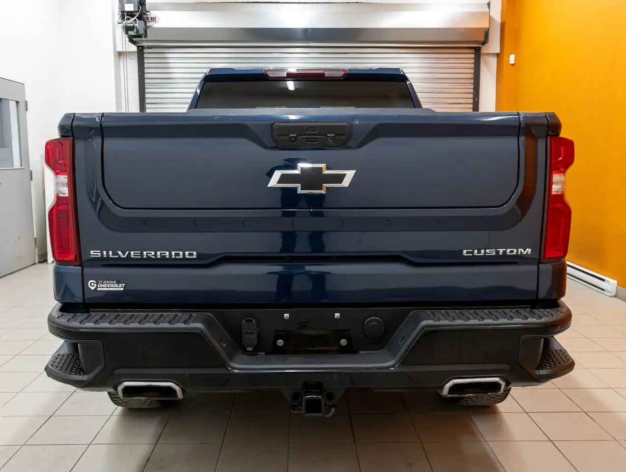 Chevrolet Silverado 1500 снимка Chevrolet Silverado 1500