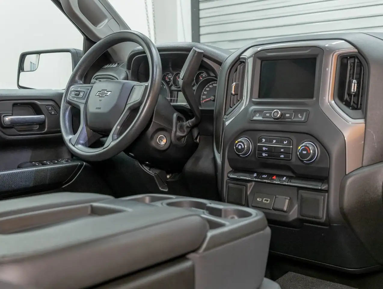 Chevrolet Silverado 1500 снимка Chevrolet Silverado 1500