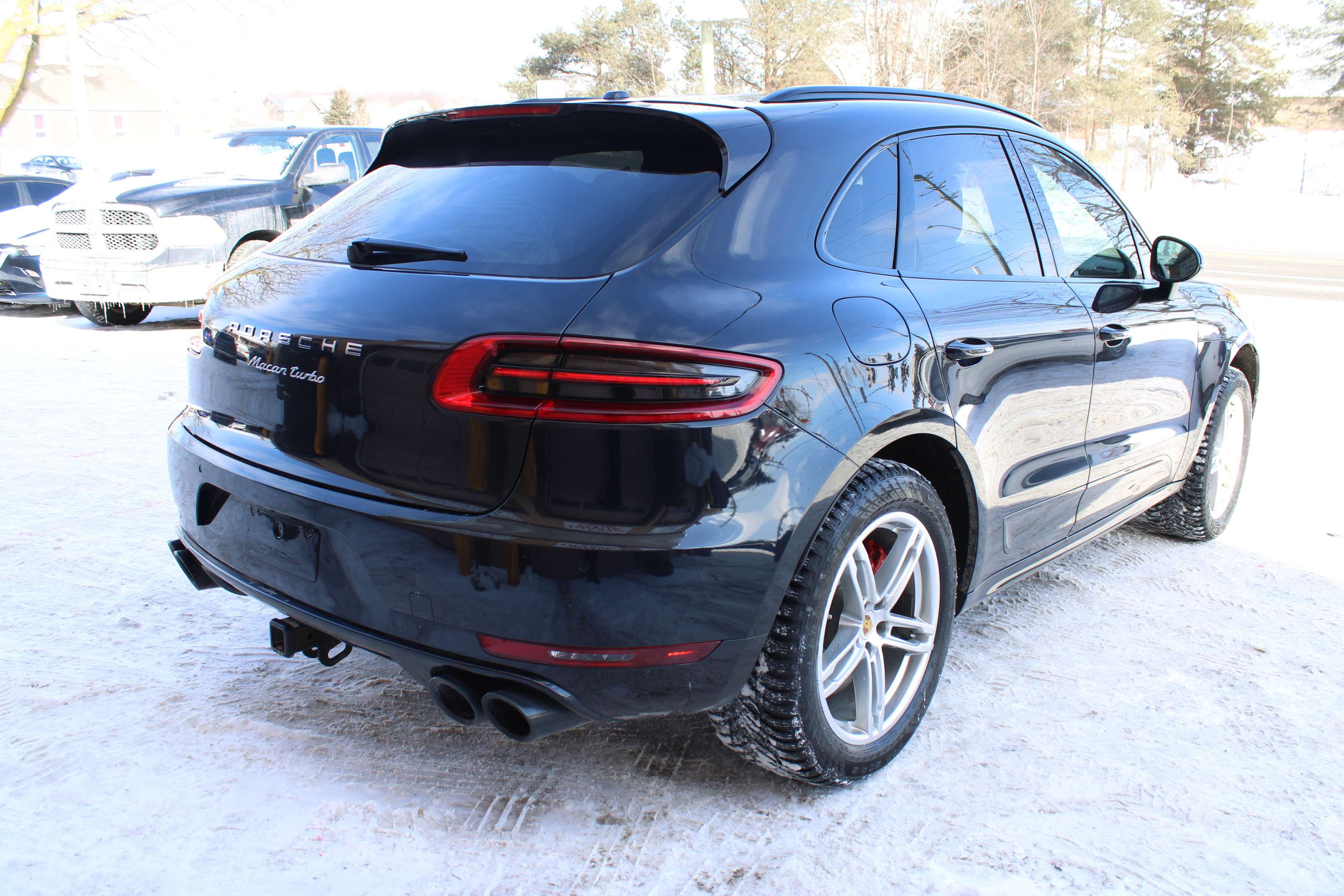 2016 Porsche Macan Turbo alt 5
