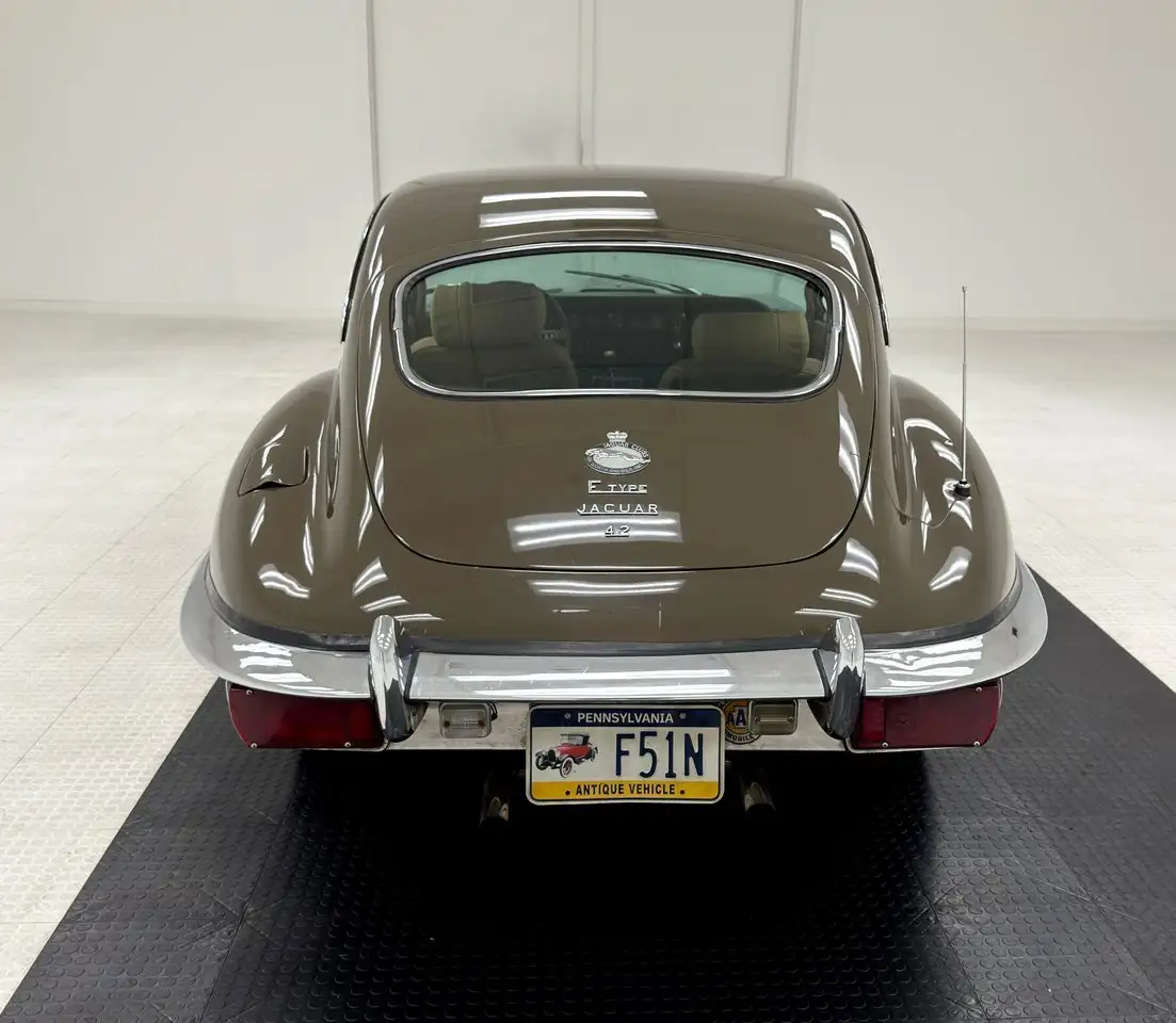 Jaguar XK Coupe, foto 4