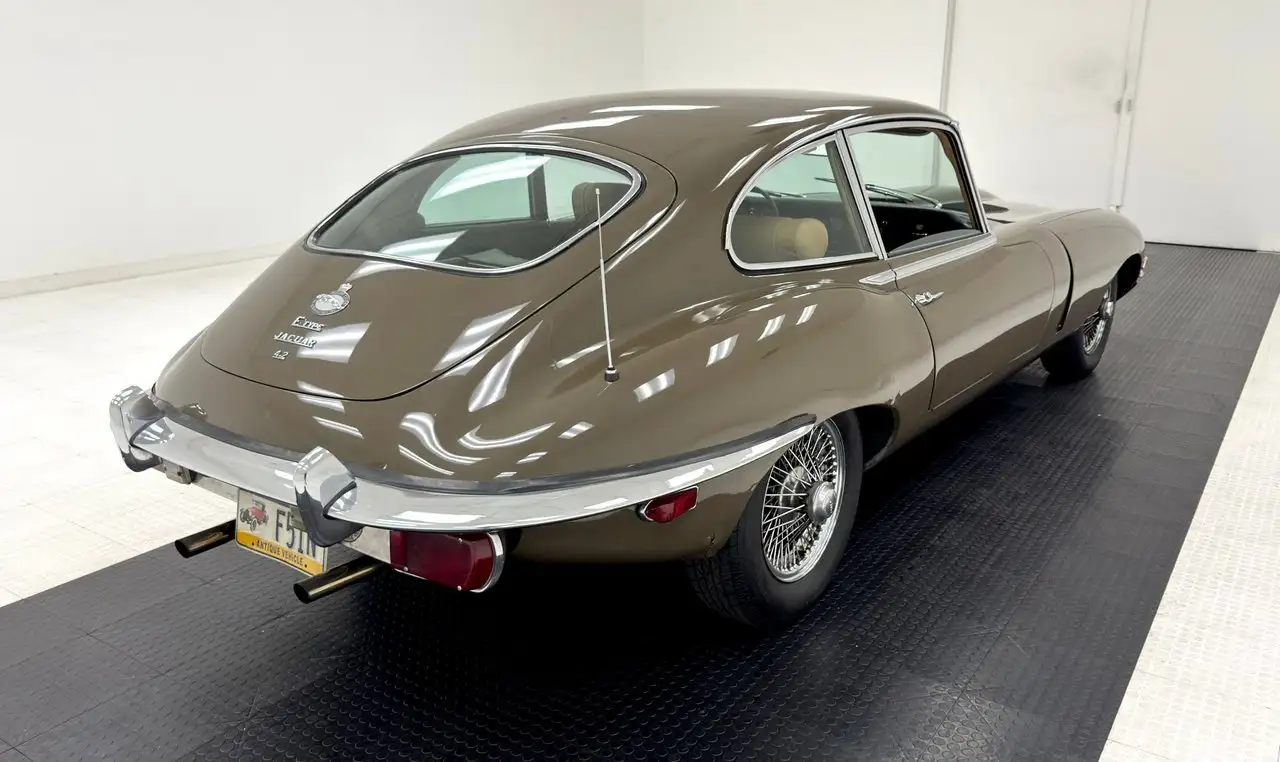 Jaguar XK Coupe, foto 5