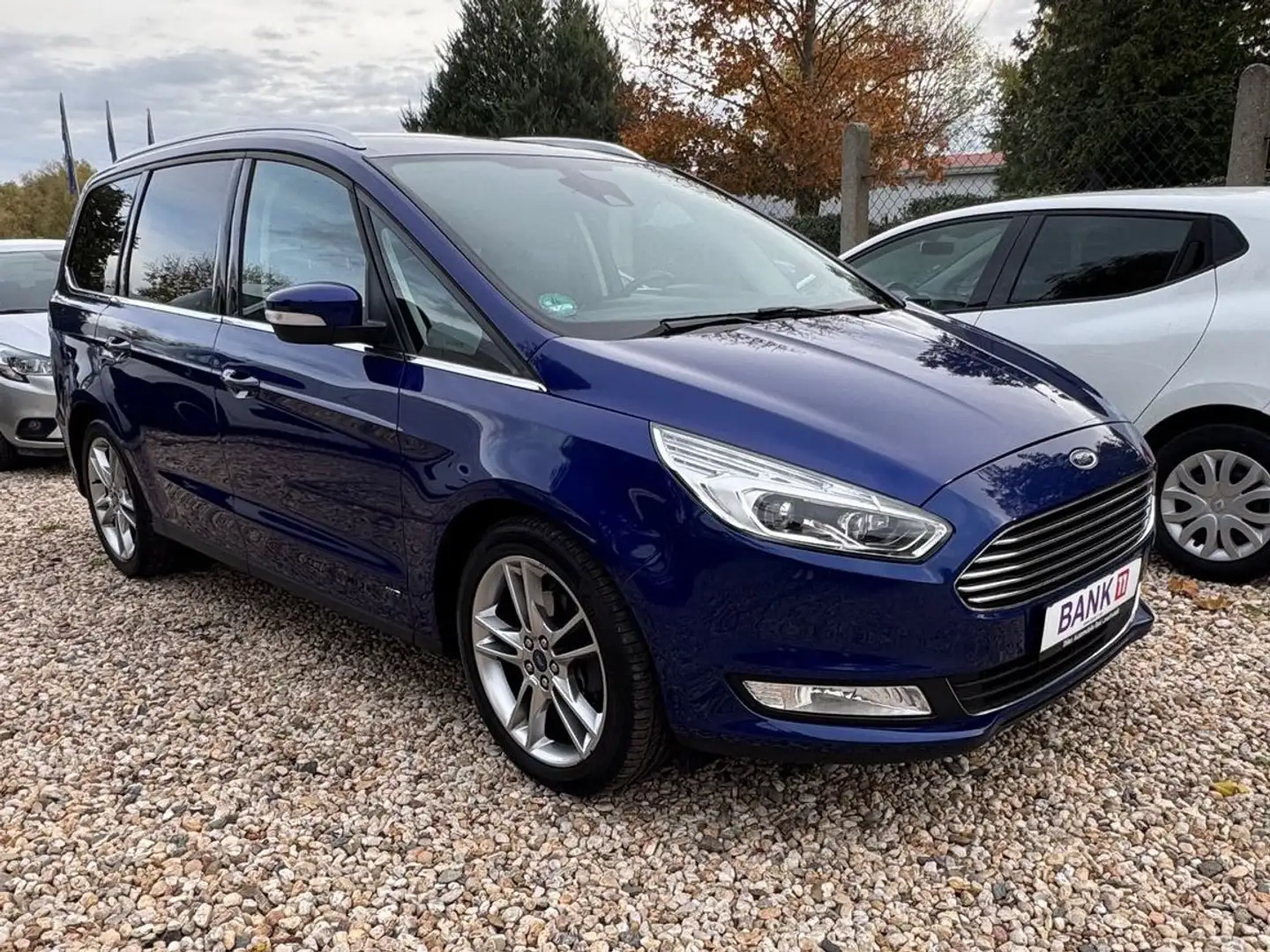 Ford Galaxy Titanium*Allrad*Aut.*7-Sitzer*Garantie* - 1