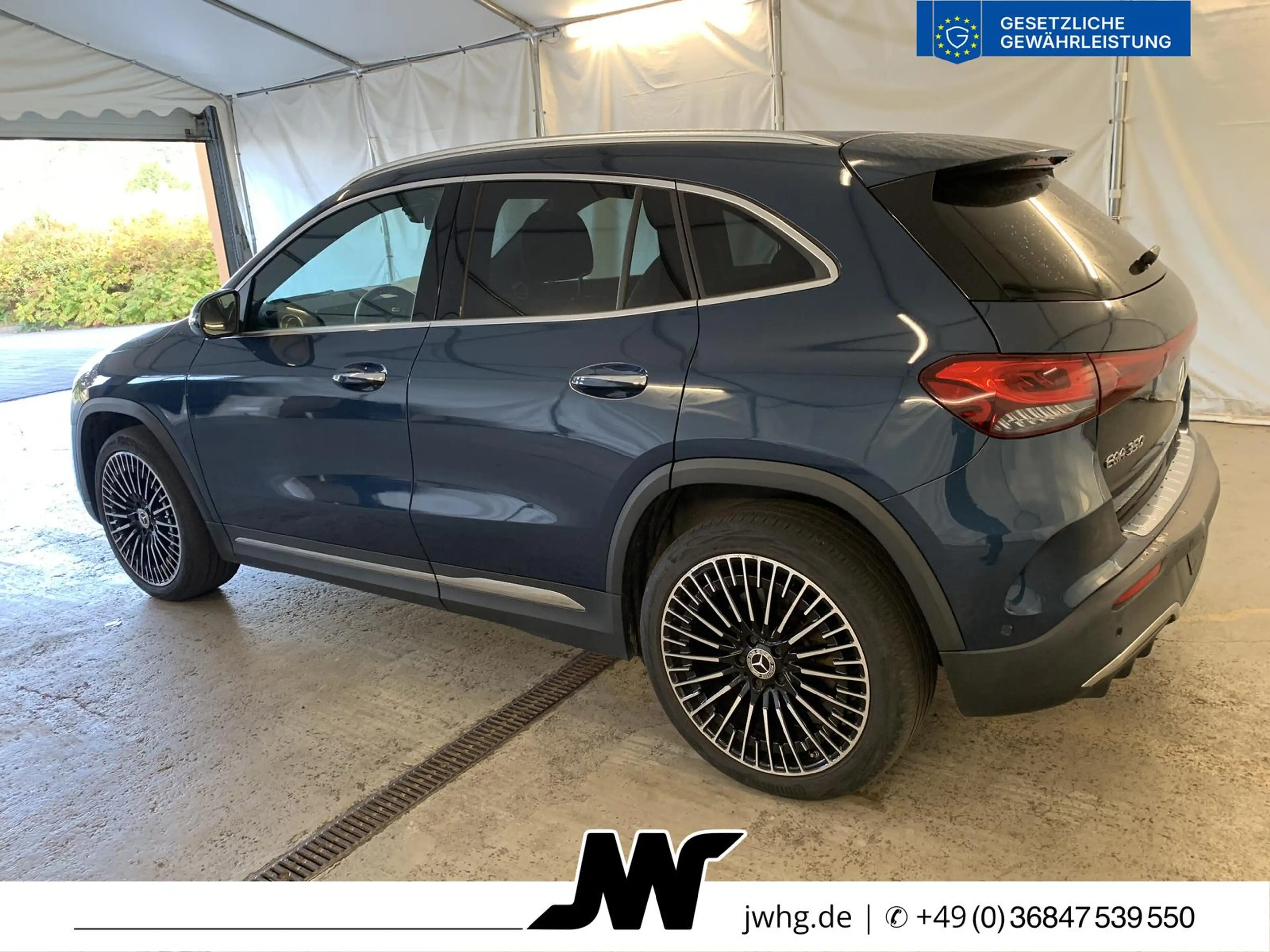 Mercedes-Benz EQA 350 4M 2x AMG HeadUp Panorama Widescr Distr+ — photo 8