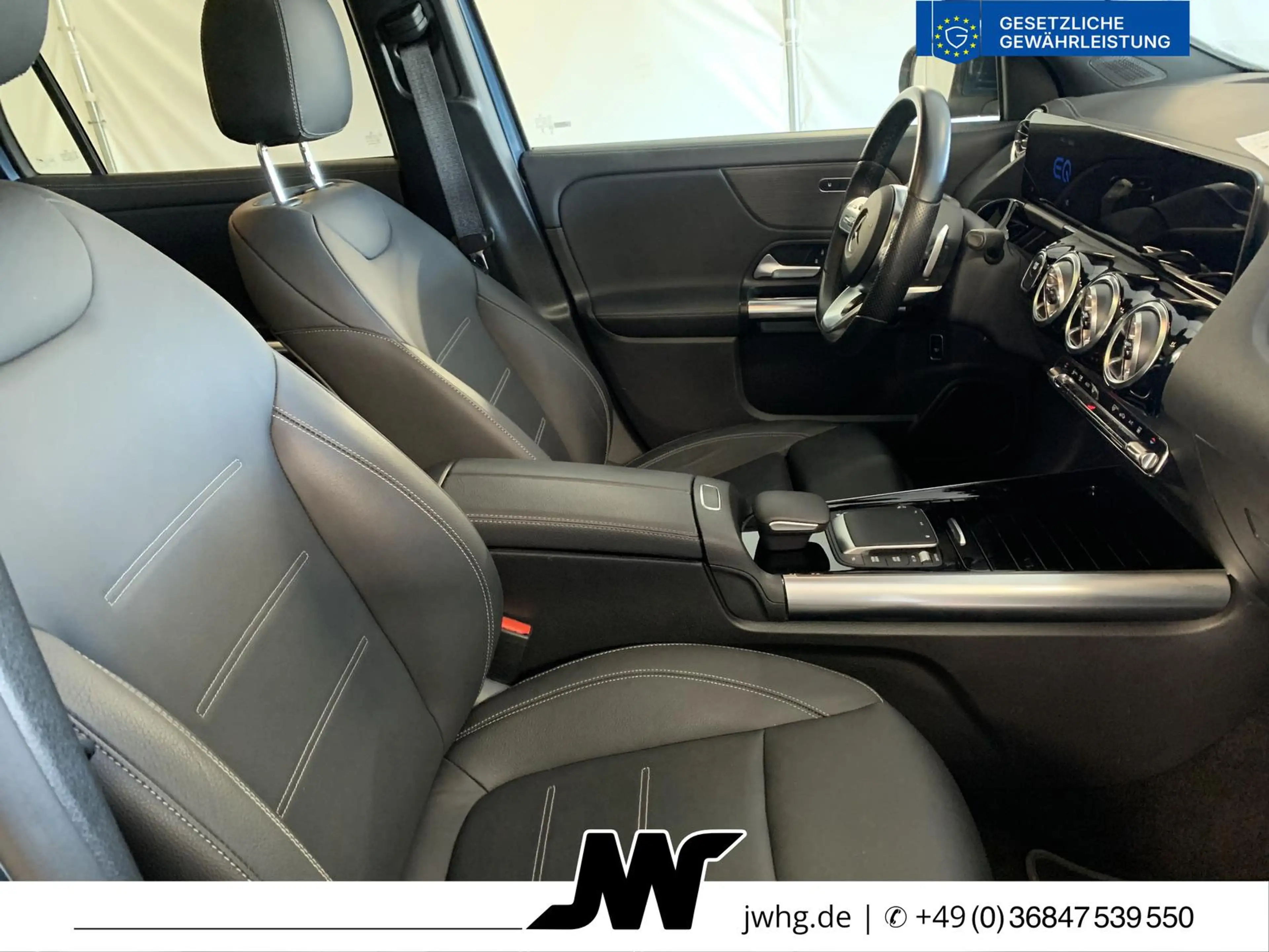 Mercedes-Benz EQA 350 4M 2x AMG HeadUp Panorama Widescr Distr+ — photo 3