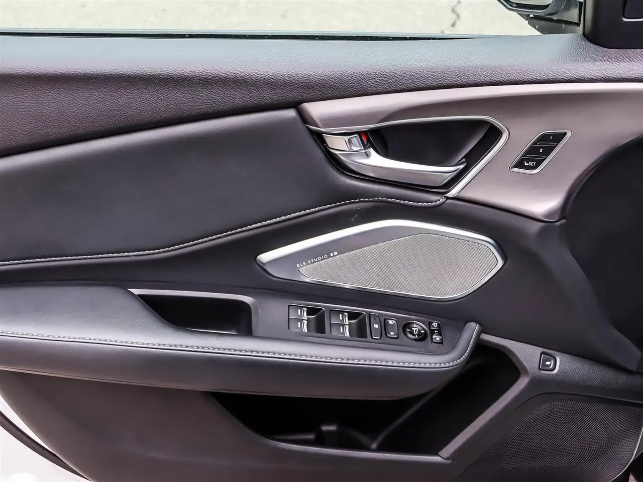 Acura RDX снимка Acura RDX