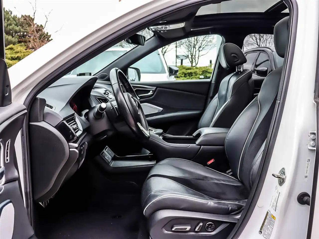 Acura RDX снимка Acura RDX