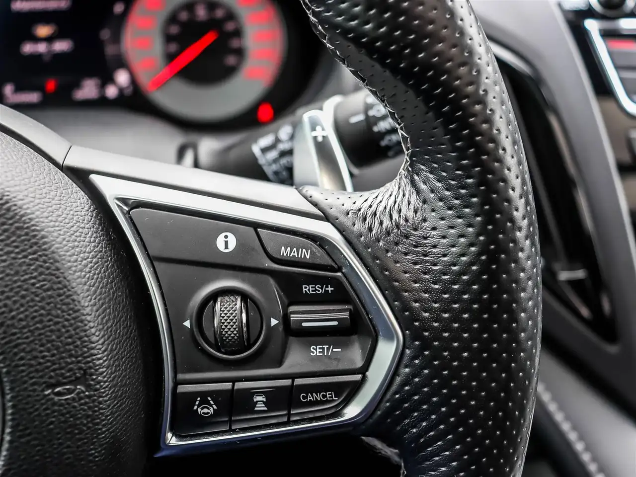 Acura RDX снимка Acura RDX