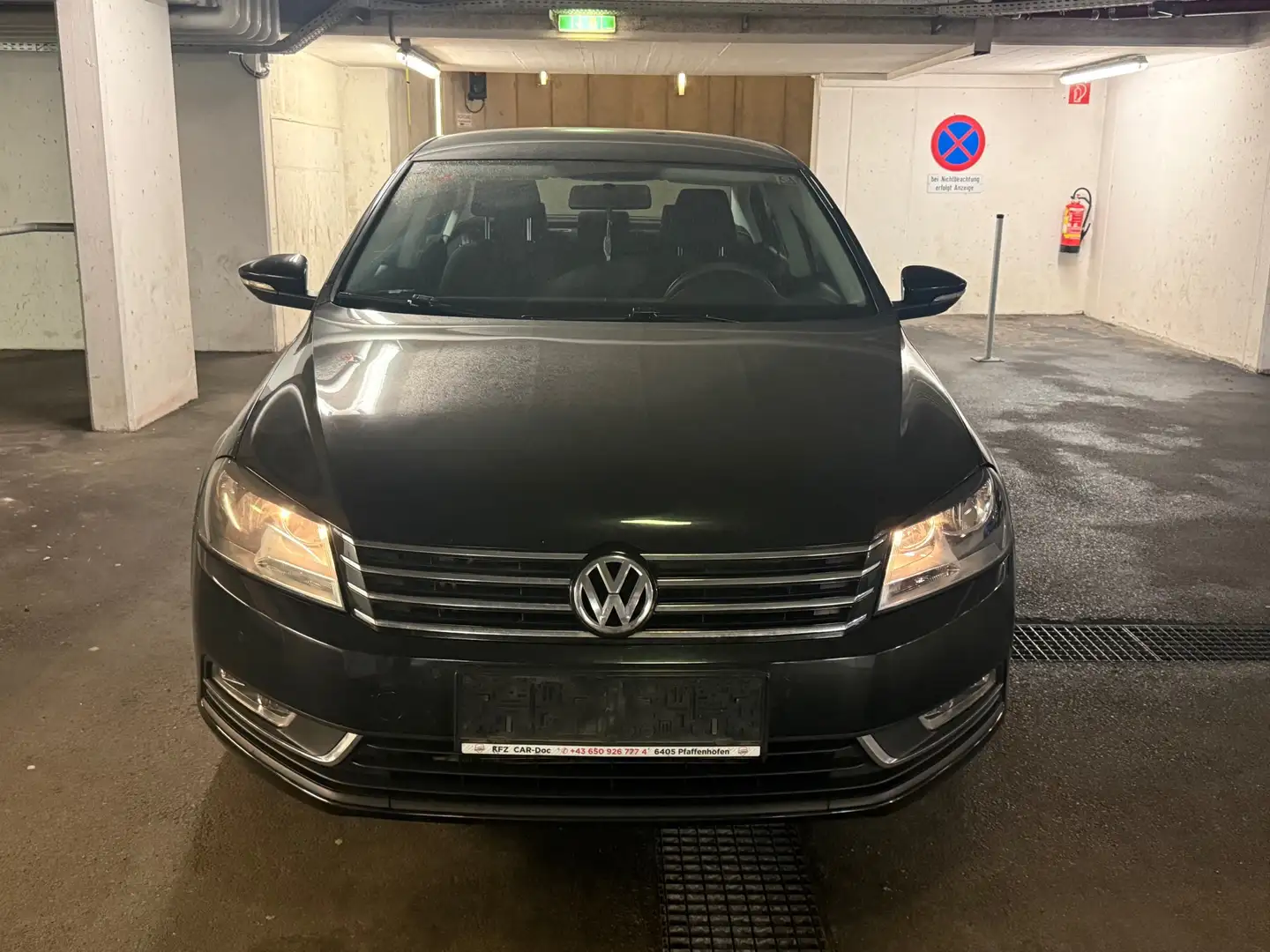 Volkswagen Passat CL BlueMotion Technology 1,6 TDI Comfortline Schwarz - 2