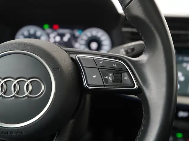 Audi A3 view 9