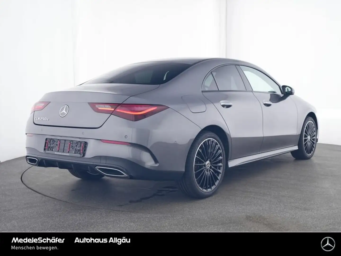 Mercedes-Benz CLA 250 CLA 250 e AMG Night 19" Multibeam Ambiente 11kW Gris - 2
