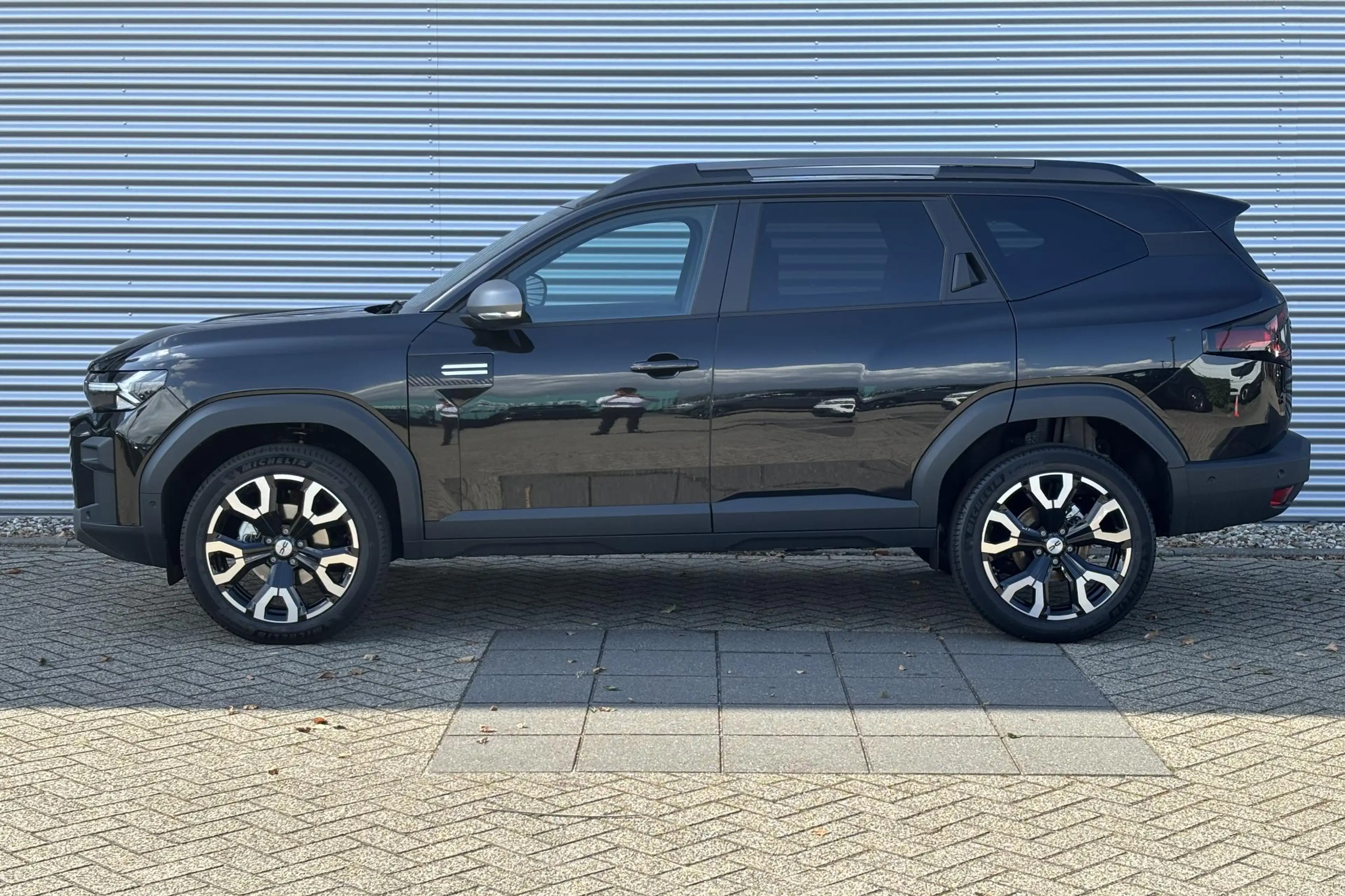 Dacia Bigster 1.8 Hybrid 155 Limited Edition | Apple Carplay/An — photo 6