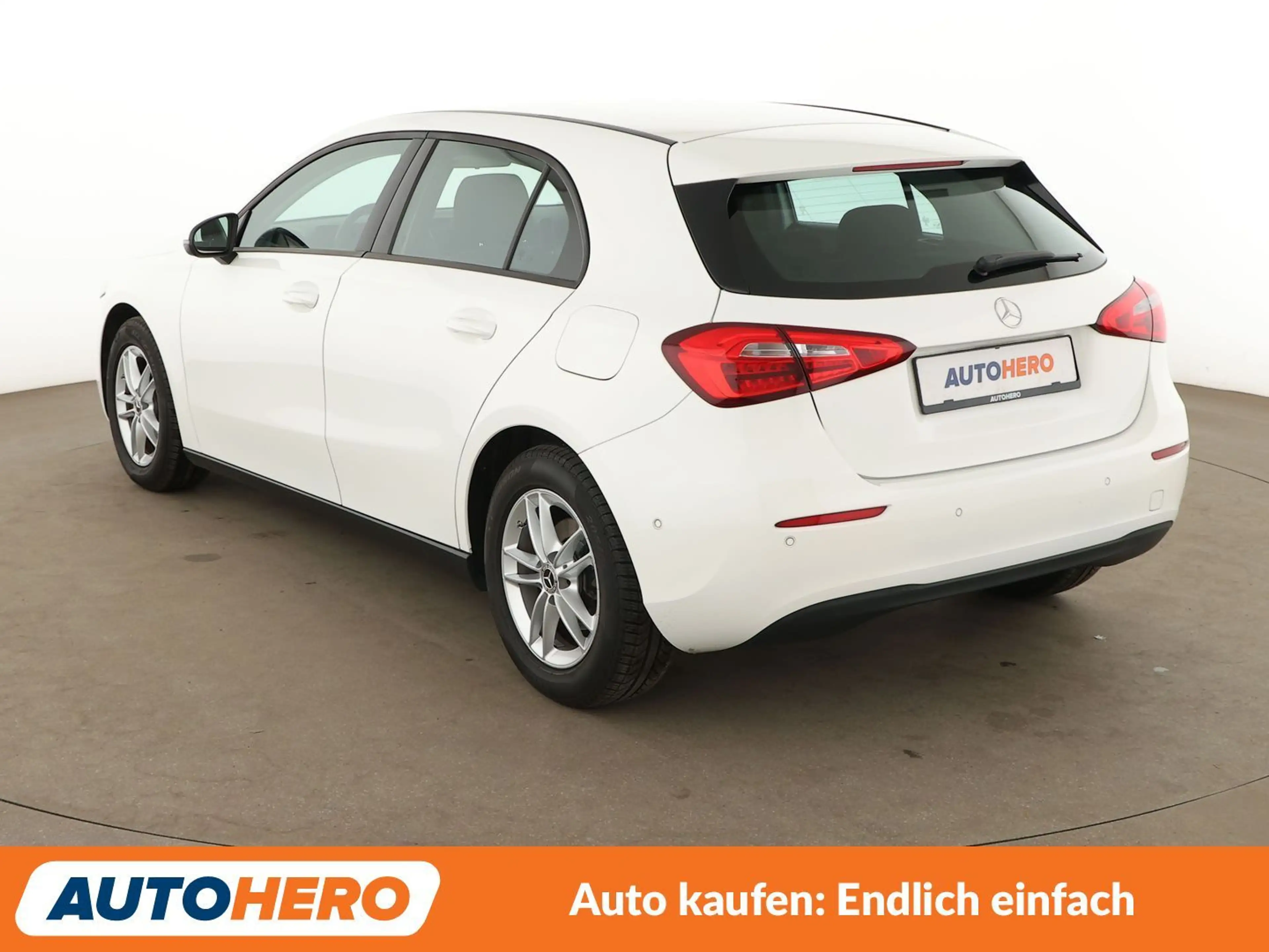 Mercedes-Benz A 200 Aut.*NAVI*PDC*SHZ*TEMPO*KLIMA*GARANTIE*MBUX* — photo 4