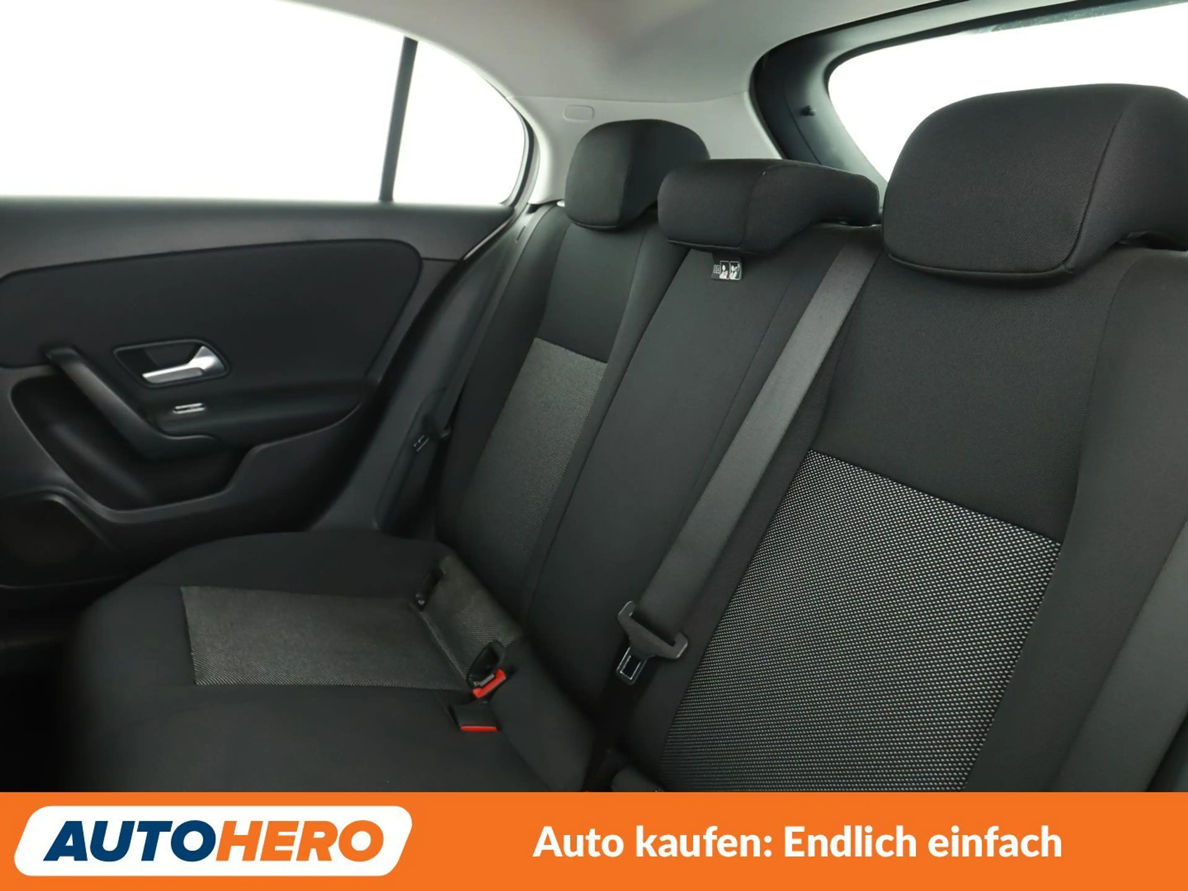 Mercedes-Benz A 200 Aut.*NAVI*PDC*SHZ*TEMPO*KLIMA*GARANTIE*MBUX* — photo 14