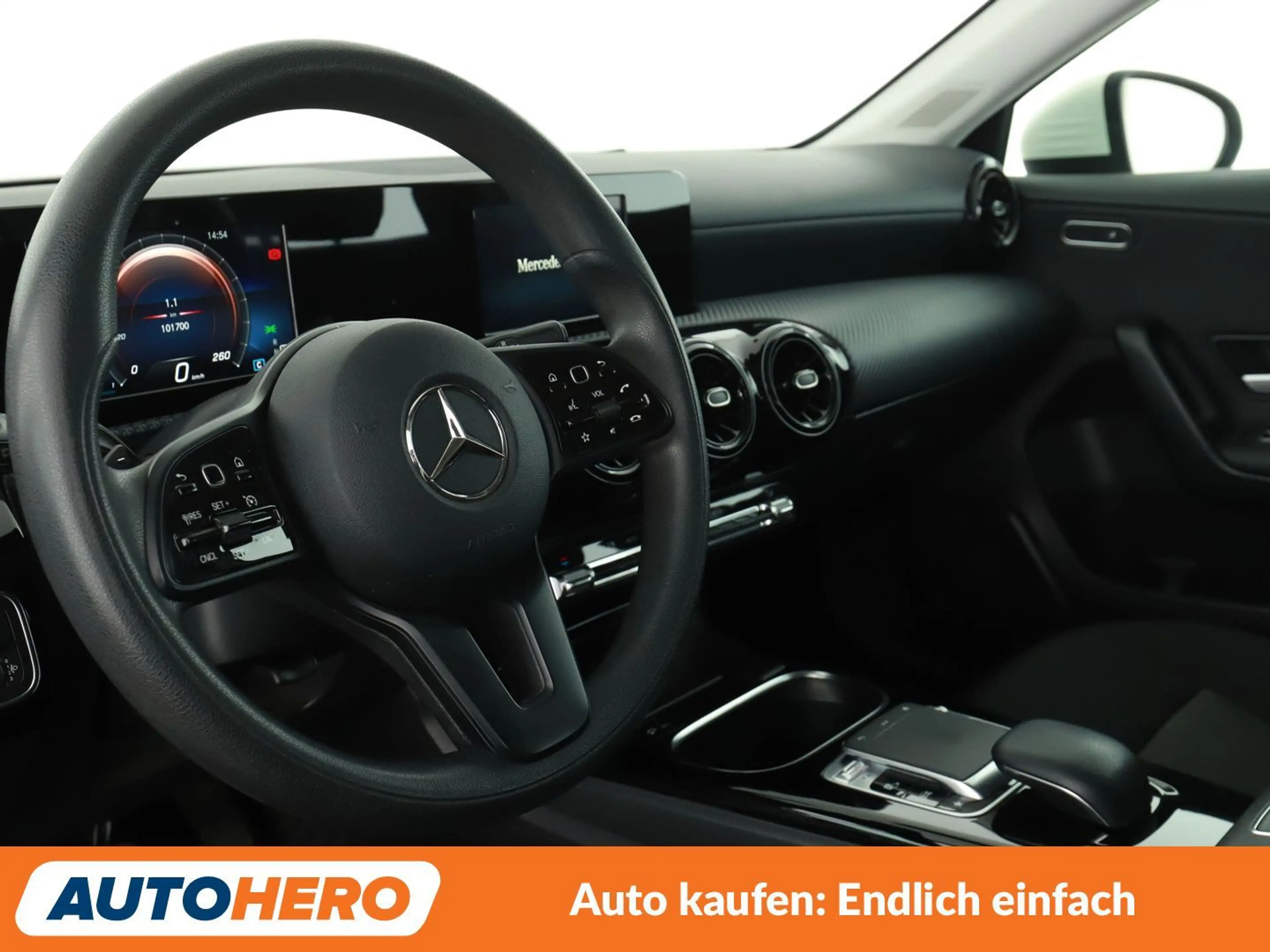Mercedes-Benz A 200 Aut.*NAVI*PDC*SHZ*TEMPO*KLIMA*GARANTIE*MBUX* — photo 11