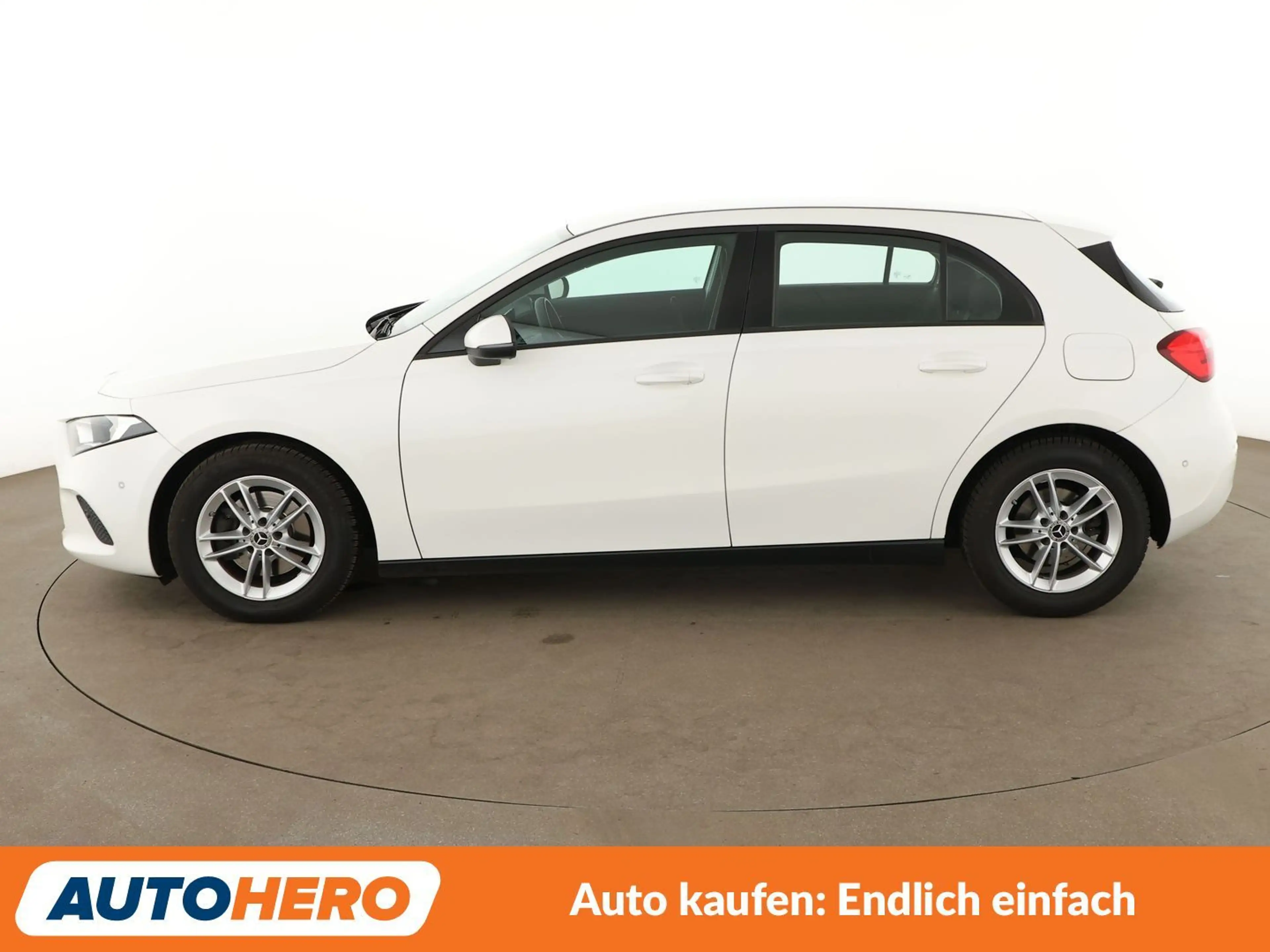 Mercedes-Benz A 200 Aut.*NAVI*PDC*SHZ*TEMPO*KLIMA*GARANTIE*MBUX* — photo 3