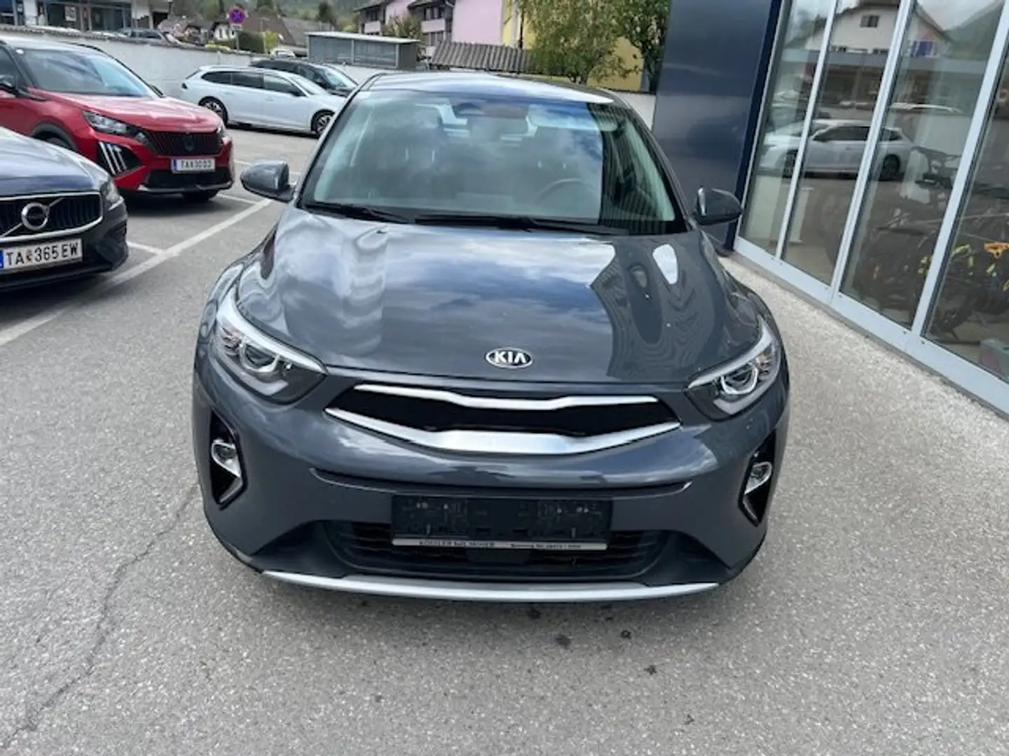 Kia Stonic 1,25 MPI ISG Silber *57.000km*EZ 11/2020* Grau - 2