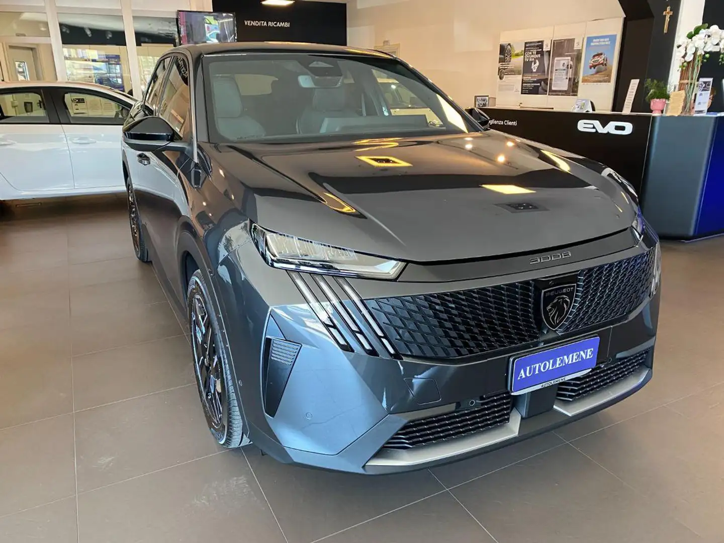 Peugeot 3008 3008 Hybrid 145 e-DCS6 Allure DISPONIBILI VARI CO Grigio - 1