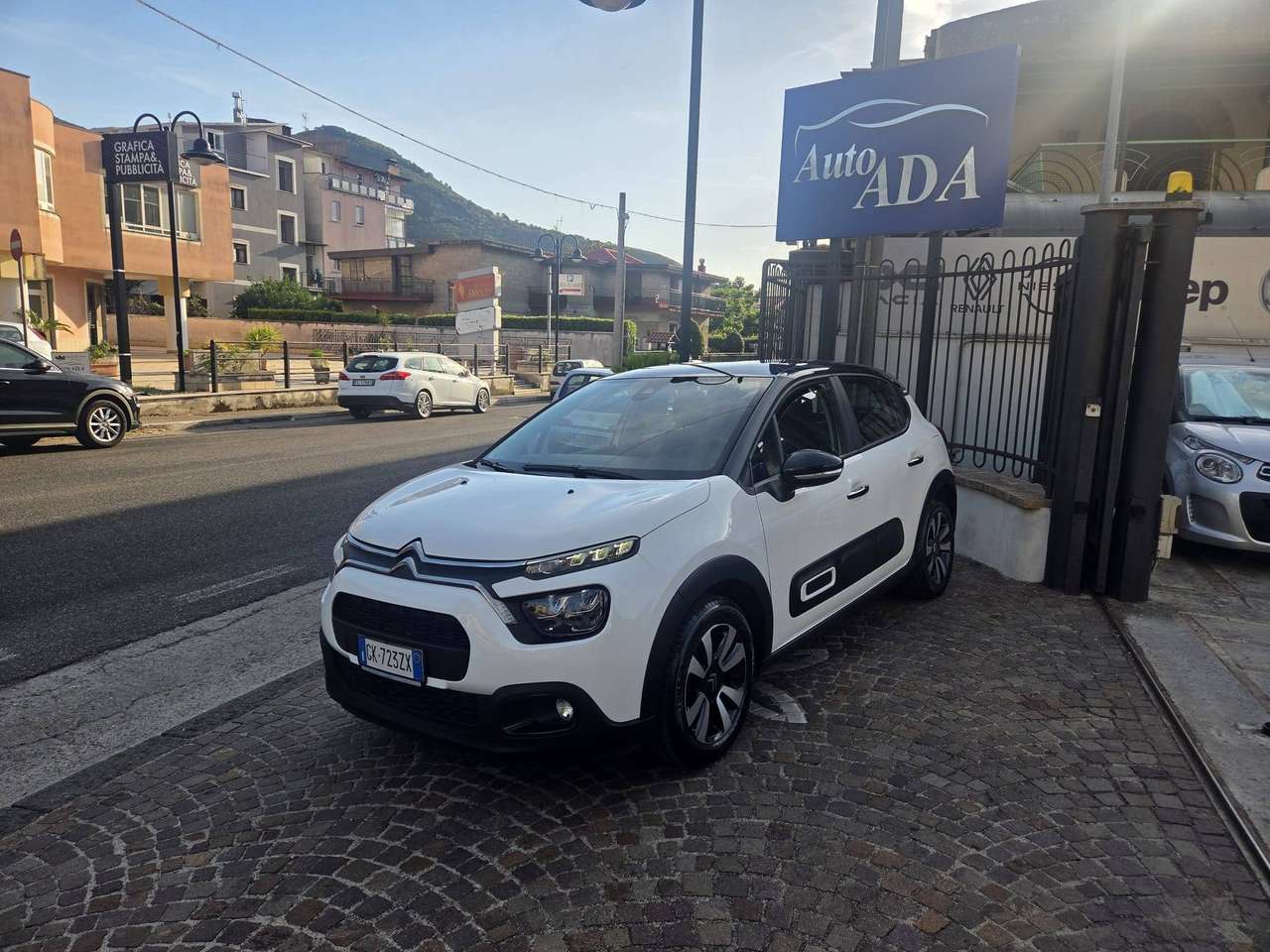 Citroen C3 C3 1.2 puretech Shine EAT6