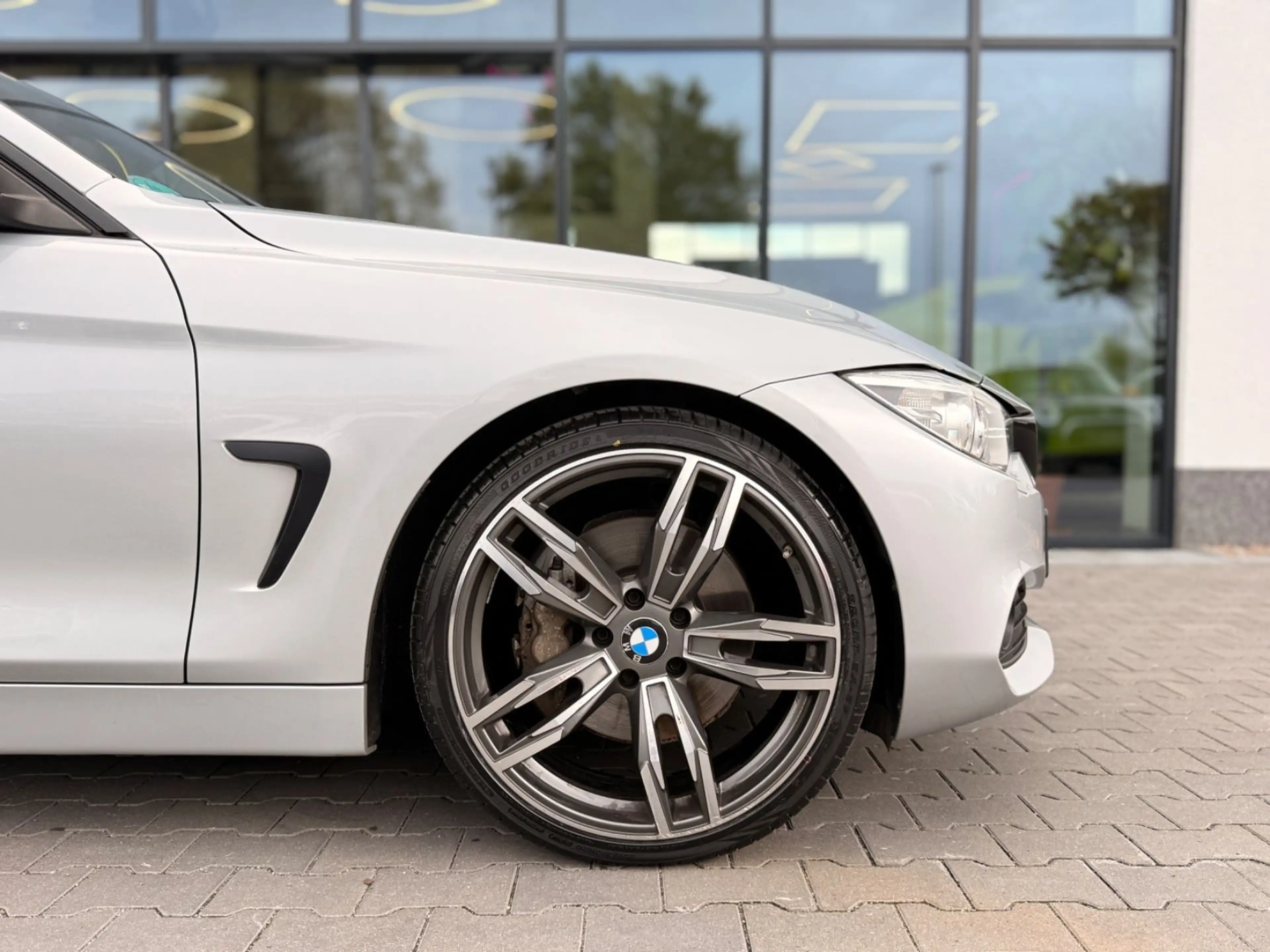 BMW 435 i Coupe Head-Up Xenon Memory LM20" TÜV NEU — photo 3