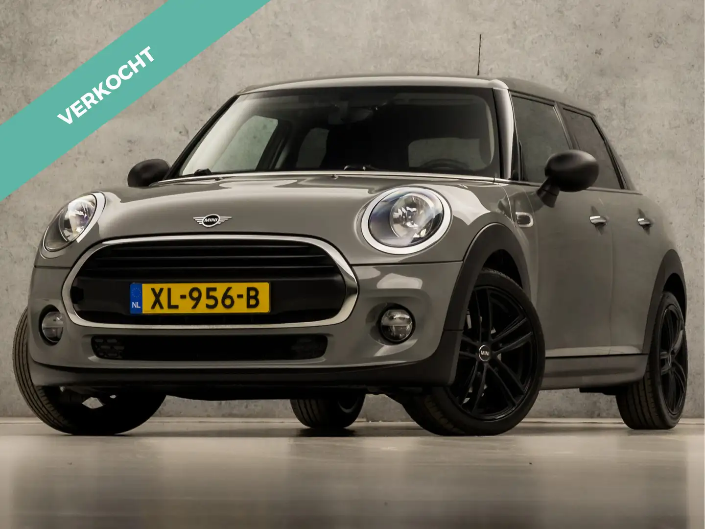 MINI One 1.5 One Sport (NAVIGATIE, 5 DEURS, GETINT GLAS, LM Gris - 1