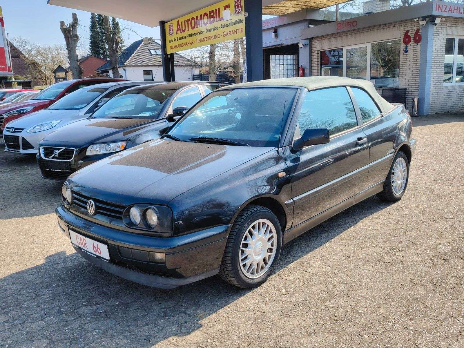 Second hand Volkswagen Golf 1.8