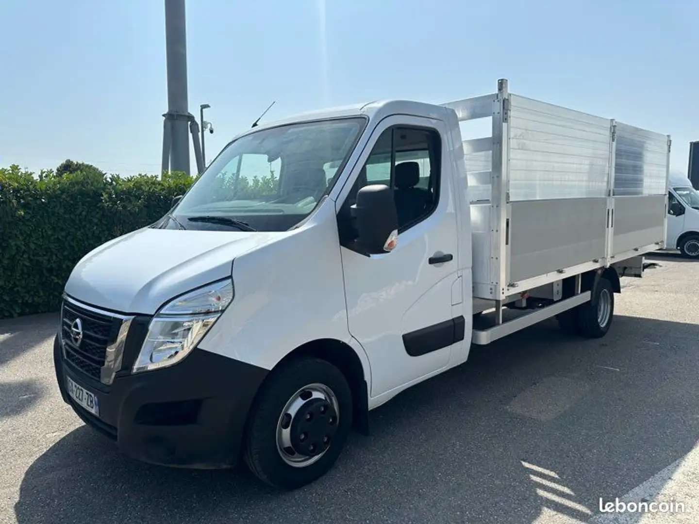 Nissan Interstar 34990 ht plateau 165cv 35000km Blanc - 2