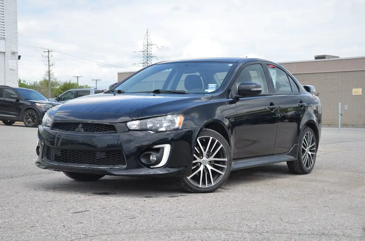 Mitsubishi Lancer снимка Mitsubishi Lancer