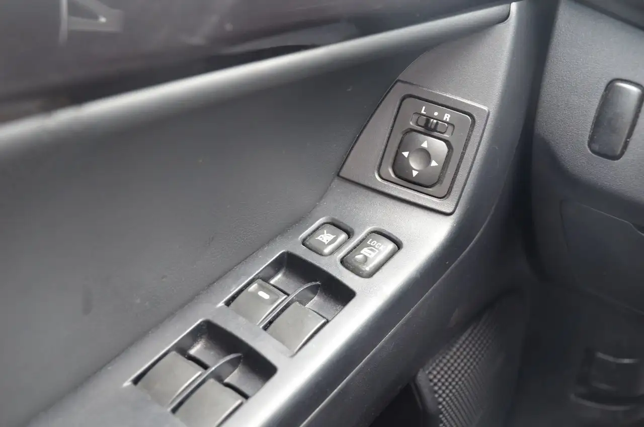 Mitsubishi Lancer снимка Mitsubishi Lancer