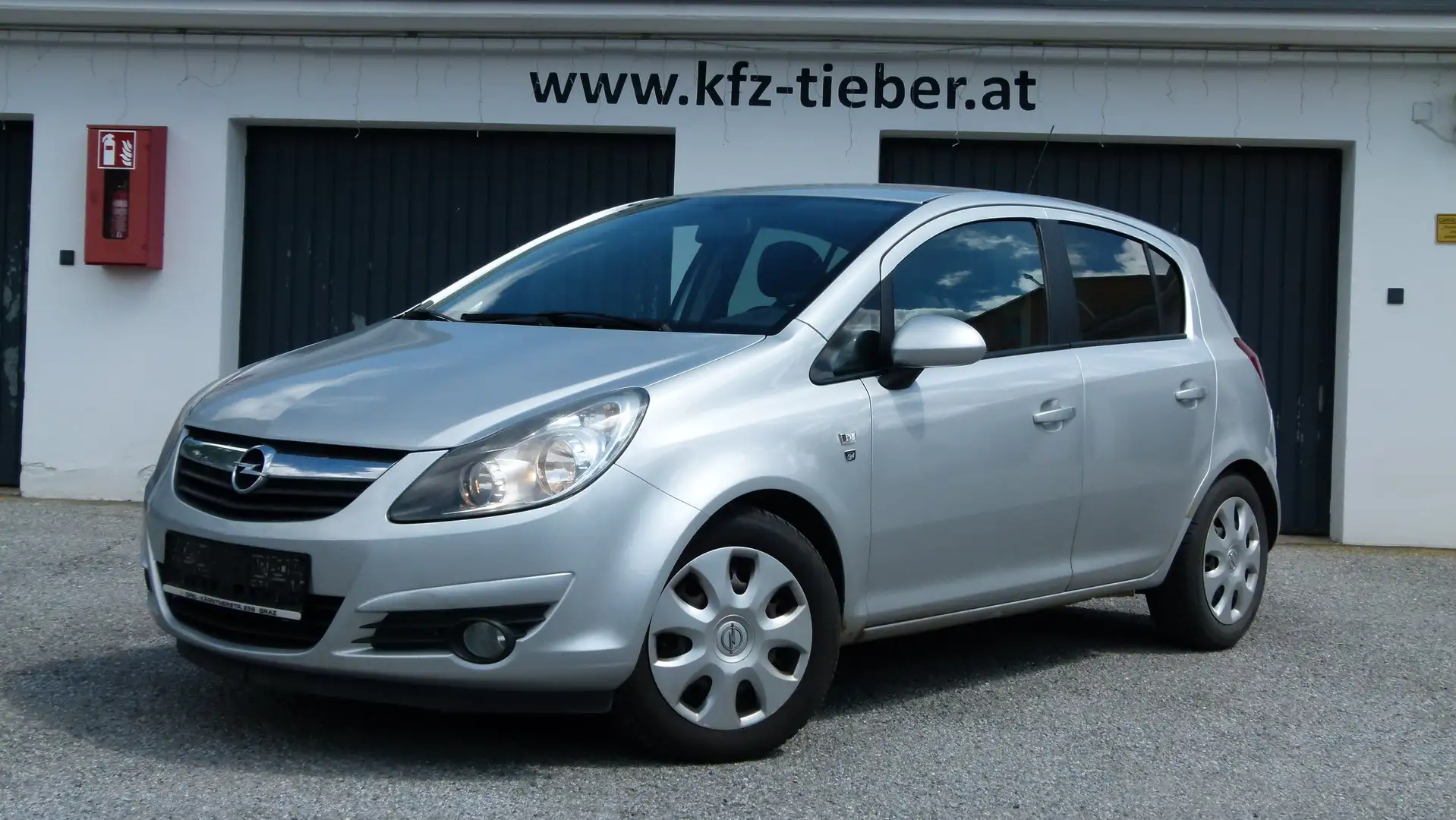 Opel Corsa Corsa 1,3 CDTI *EXPORT* Grau - 1