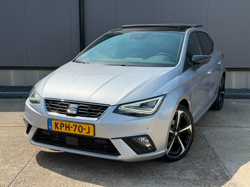 SEAT Ibiza 1.0 EcoTSI FR Business Connect/pano/navi/ volle au — photo 2
