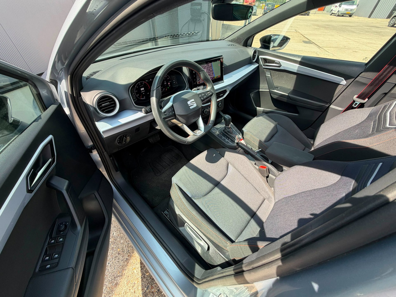 SEAT Ibiza 1.0 EcoTSI FR Business Connect/pano/navi/ volle au — photo 13