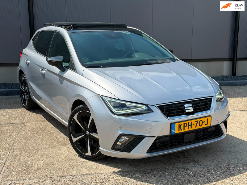 SEAT Ibiza 1.0 EcoTSI FR Business Connect/pano/navi/ volle au