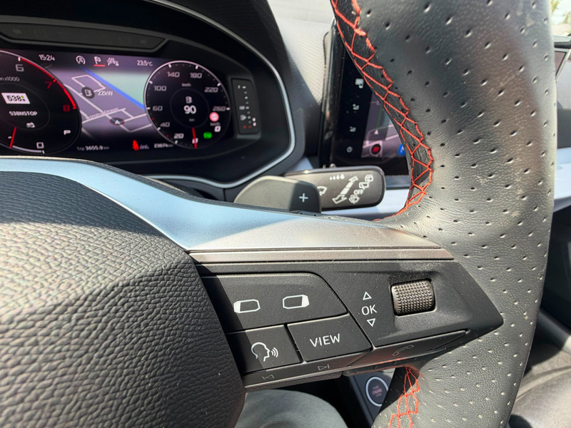SEAT Ibiza 1.0 EcoTSI FR Business Connect/pano/navi/ volle au — photo 15