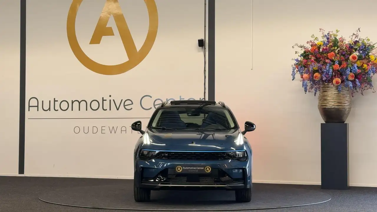 Lynk & Co 01 1.5 PHEV MY22 6,6 KWH PANO 360 CAMERA ACC, миниатюра 9