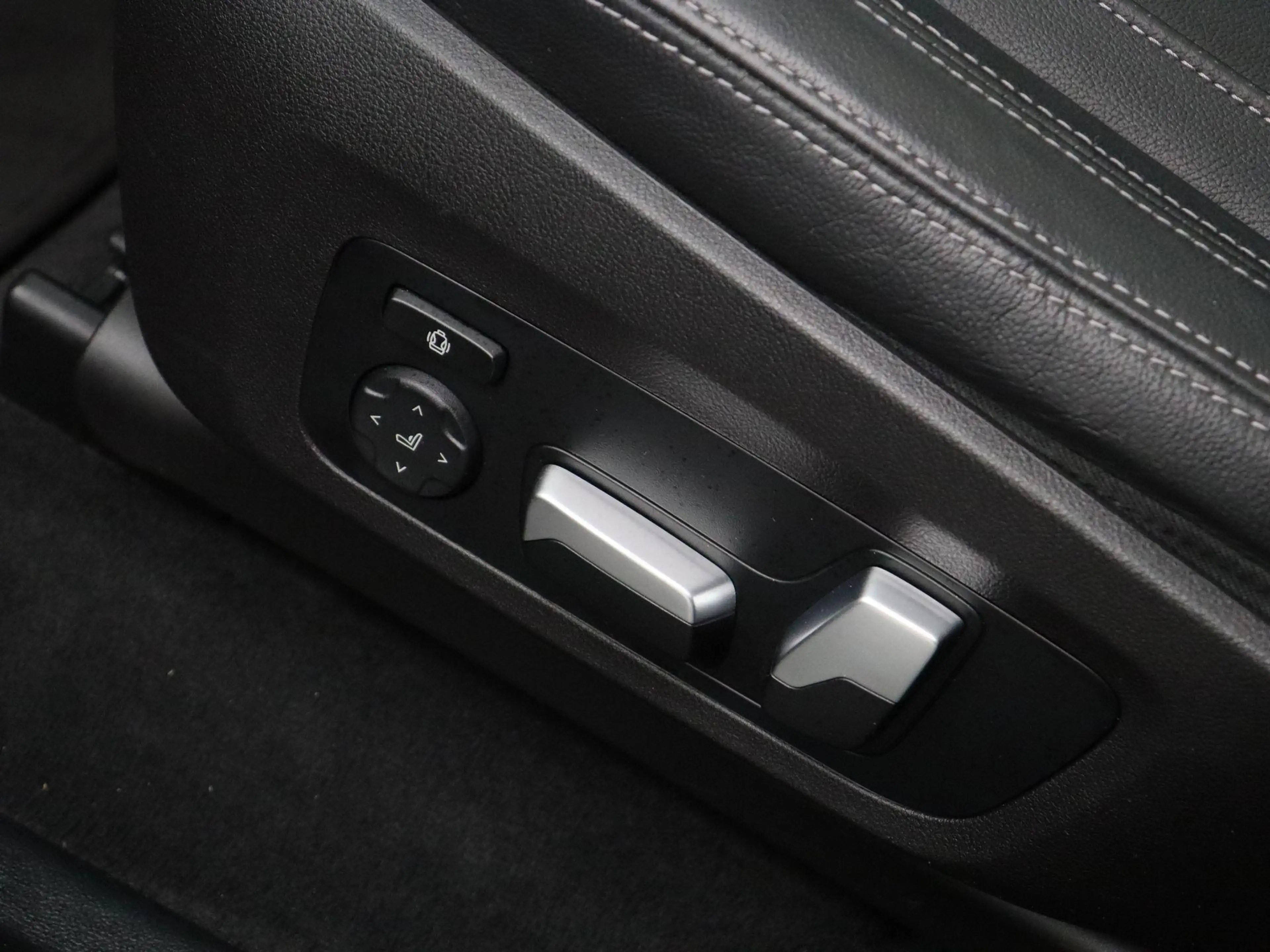 BMW X4 M40i High Executive | Stuurwielrand Verwarmd | Com — photo 12