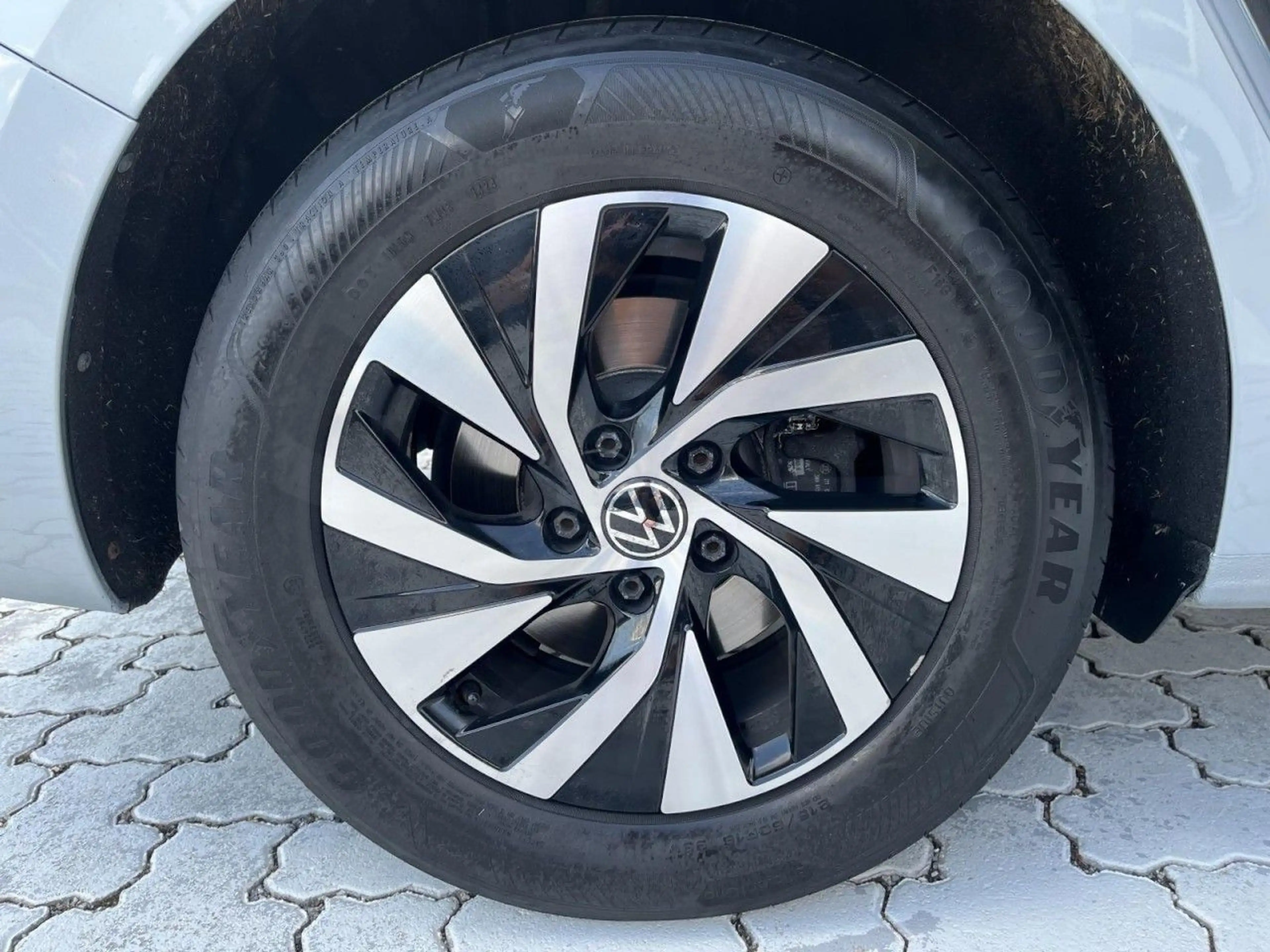Volkswagen Passat Variant 2.0 TDI Business DSG (MatrixLED+A — photo 8