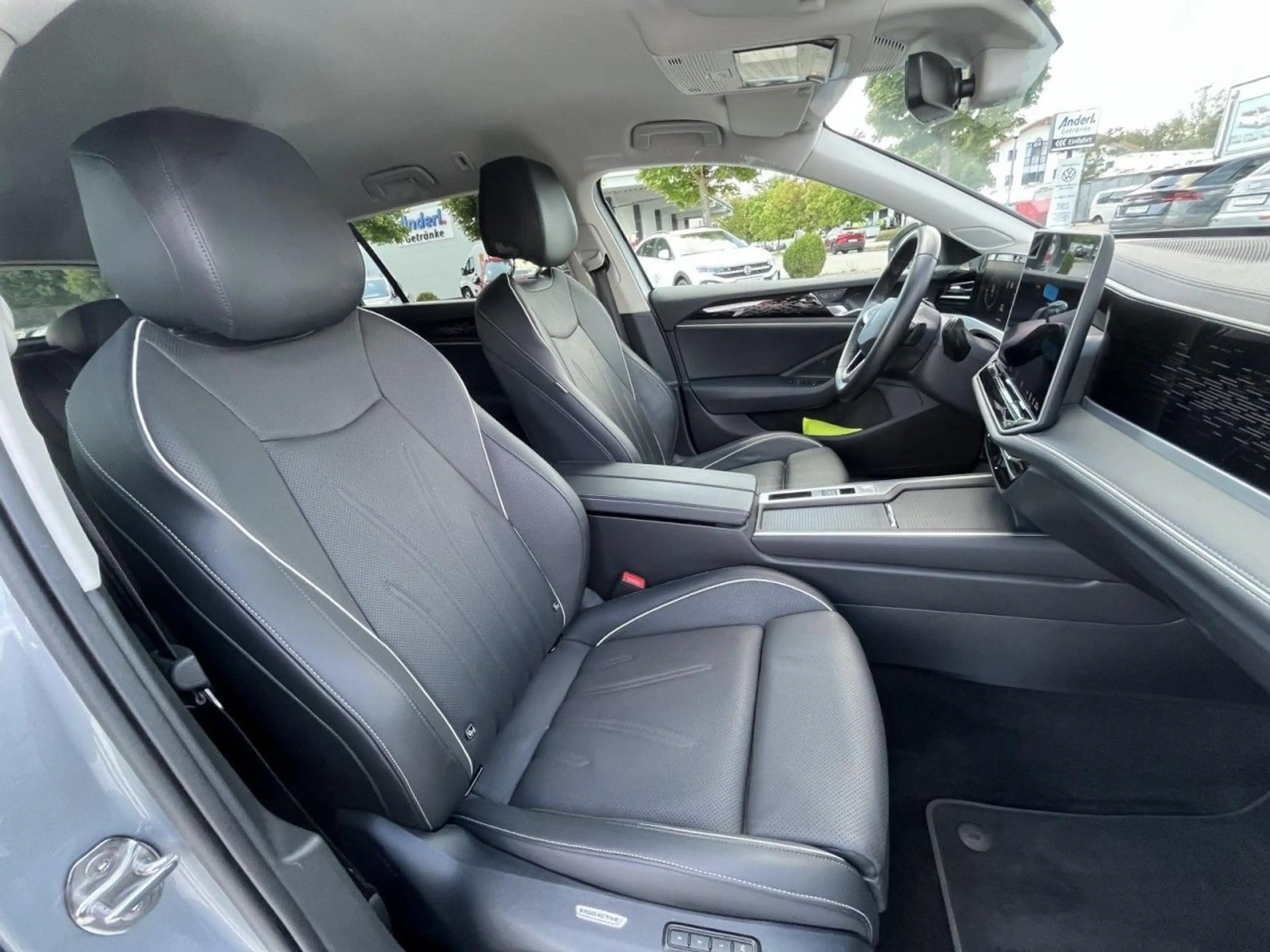 Volkswagen Passat Variant 2.0 TDI Business DSG (MatrixLED+A — photo 13