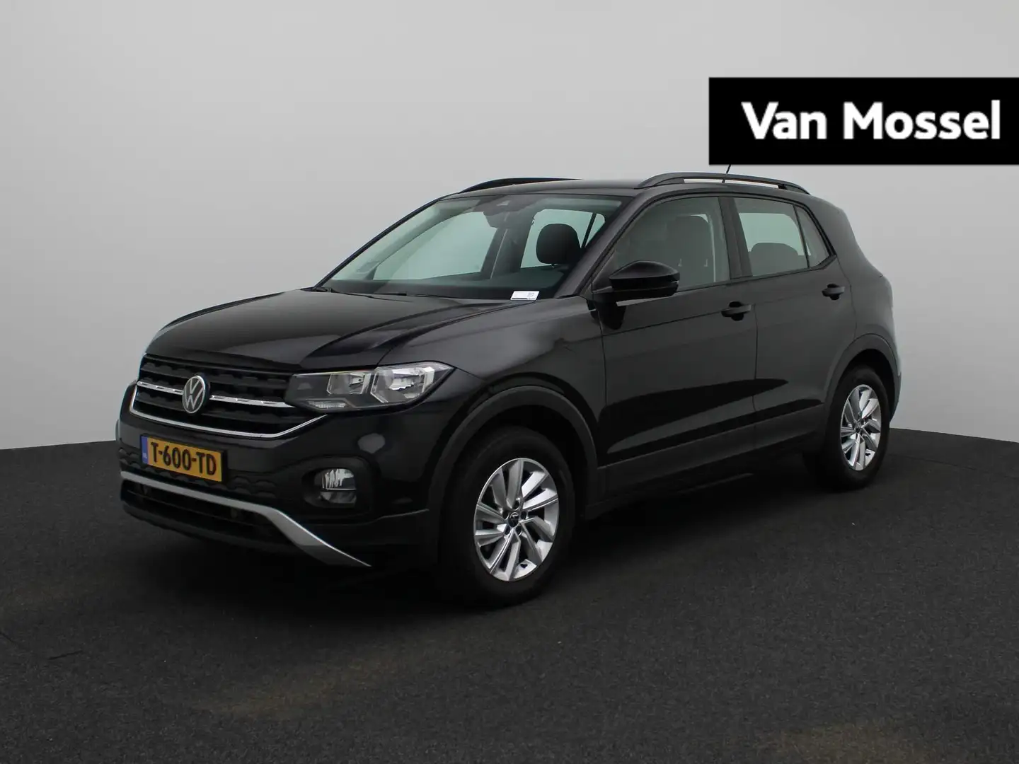 Volkswagen T-Cross 1.0 TSI Life | 16 inch Velgen | Parkeersensoren Vo Zwart - 1