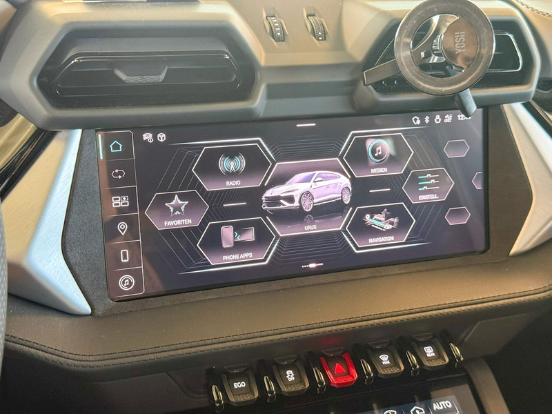 Lamborghini Urus SE | 5 Jahre Servicepaket | Panorama | uvm. — photo 33