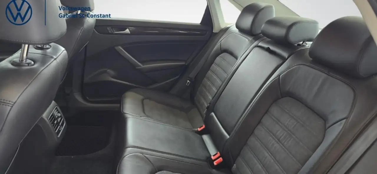 Volkswagen Passat снимка Volkswagen Passat