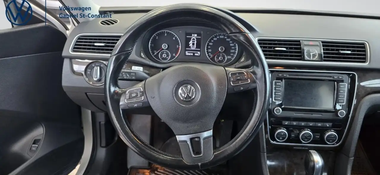 Volkswagen Passat снимка Volkswagen Passat