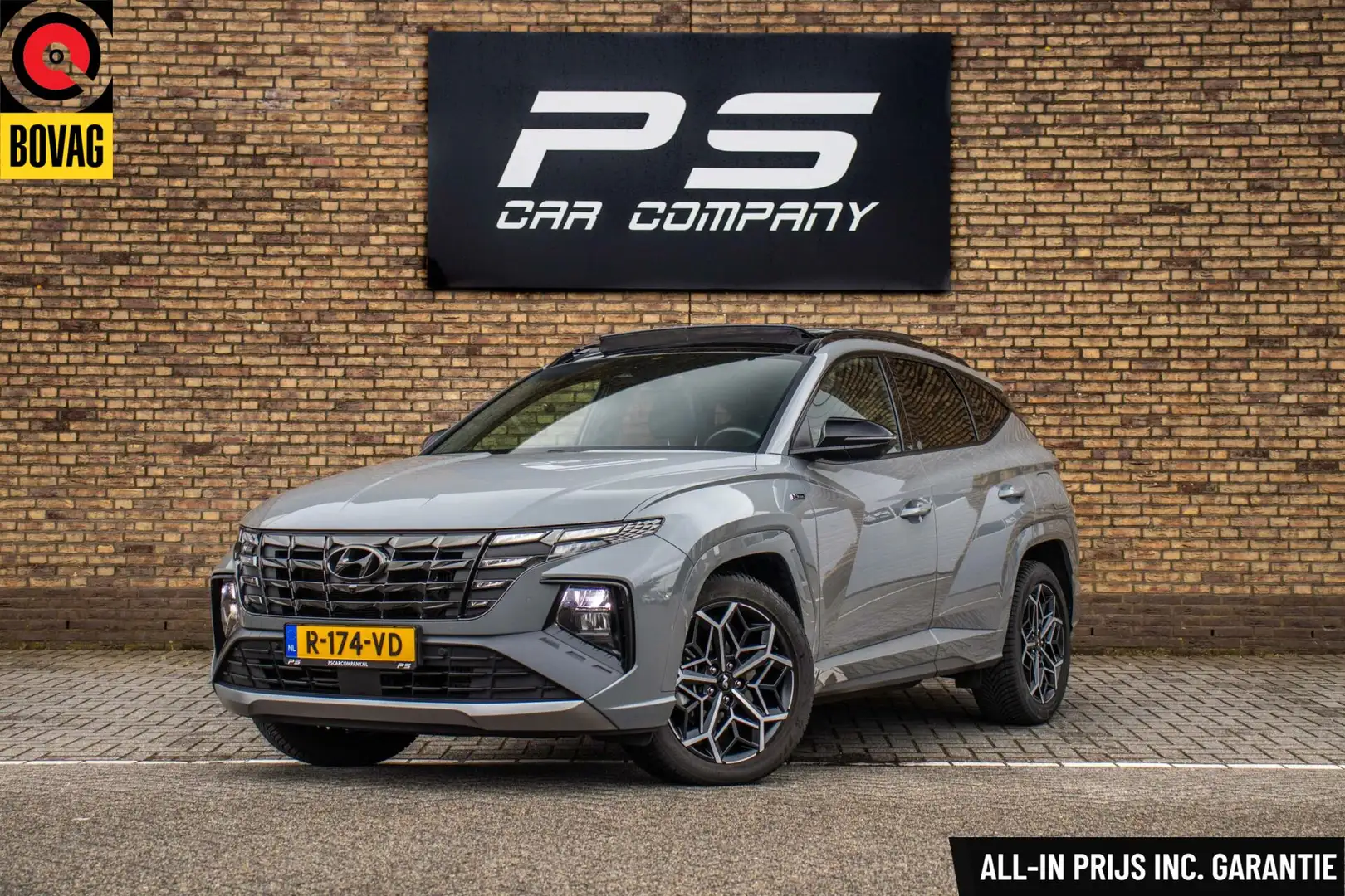 Hyundai TUCSON 1.6 T-GDI PHEV Premium Sky 4WD, BTW, Pano Gris - 1