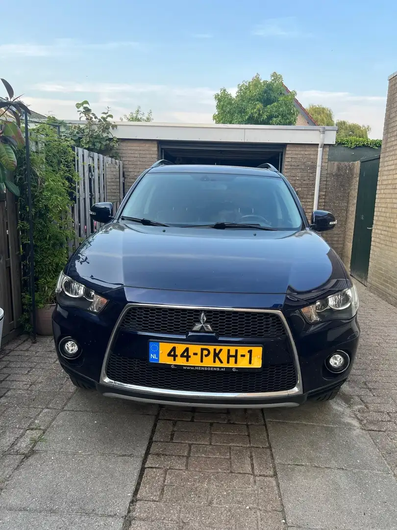 Mitsubishi Outlander Mitsubishi Outlander 2.0 2011 benzine automaat - 1