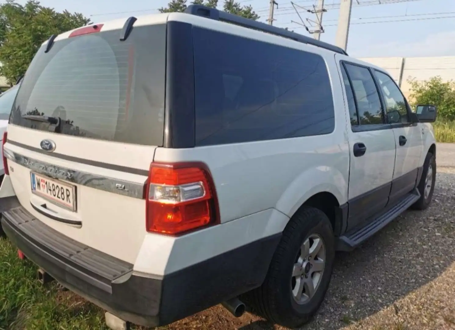 Ford Expedition EL Blanc - 2