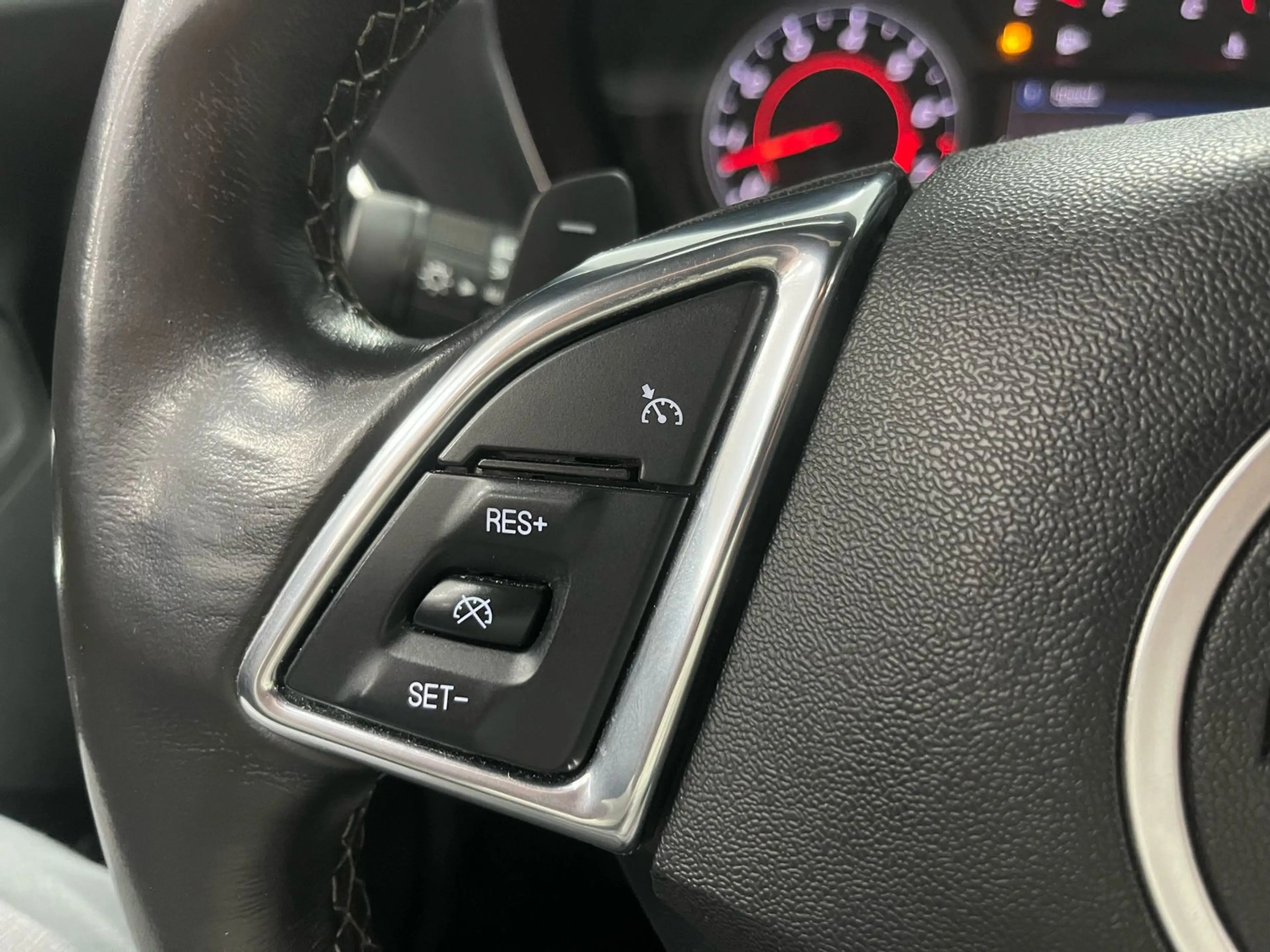 Chevrolet Camaro SS *6,2l V8 /2SS/Aut/ Apple* — photo 15